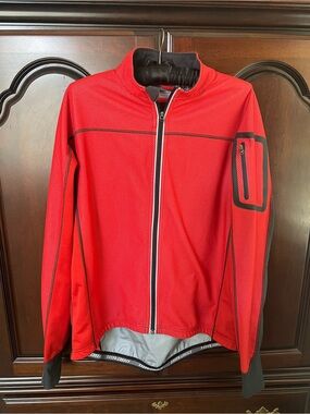 Novara Red Full-Zip Novara Cycling Jacket with Contrasting Trim